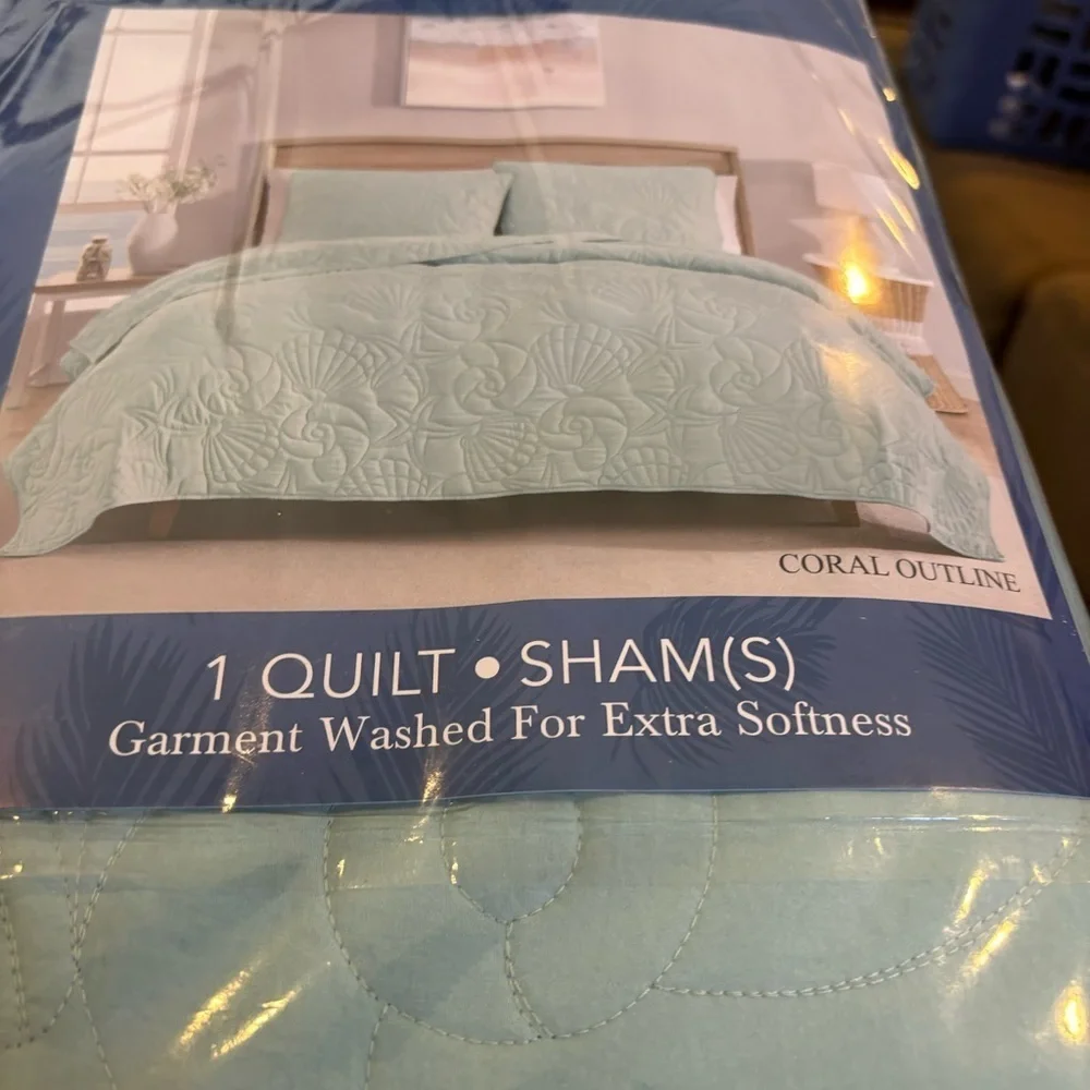 CARIBBEAN JOE Full/Queen Outlined Shell 3-Piece Quilt Set, Coastal Beach , Aqua